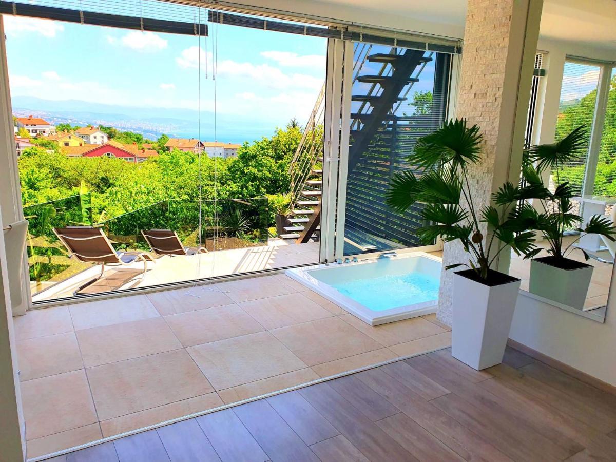 Penthouse Jacuzzi & Pool Apartmants Опатія Екстер'єр фото