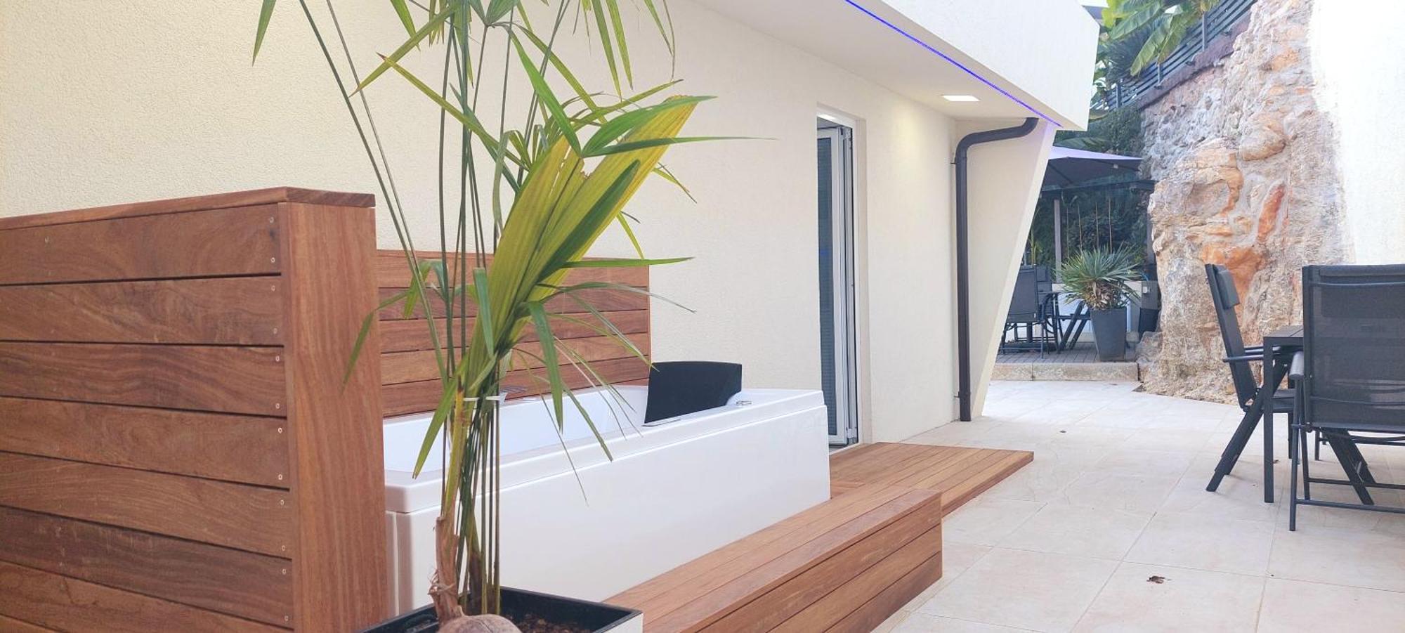Penthouse Jacuzzi & Pool Apartmants Опатія Екстер'єр фото