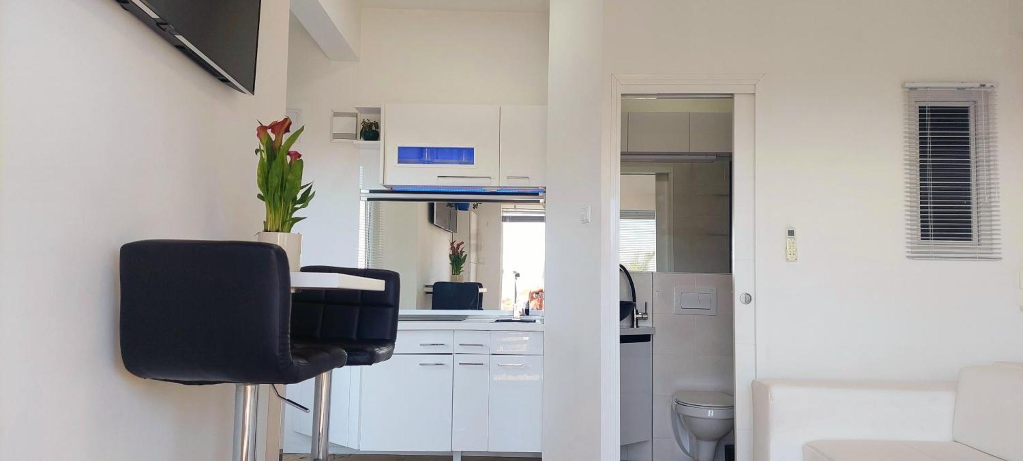 Penthouse Jacuzzi & Pool Apartmants Опатія Екстер'єр фото